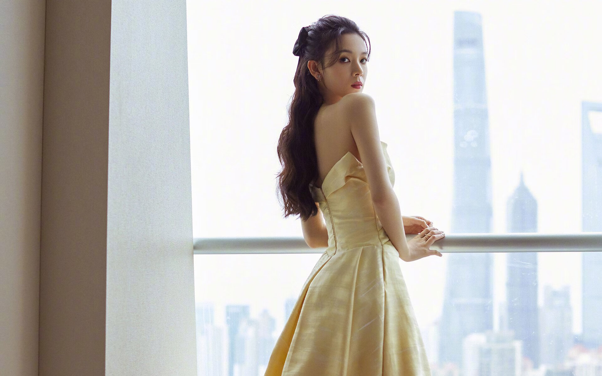 “战术创新:联盟最具颠覆性的打法揭秘”,lol战术体系和阵容